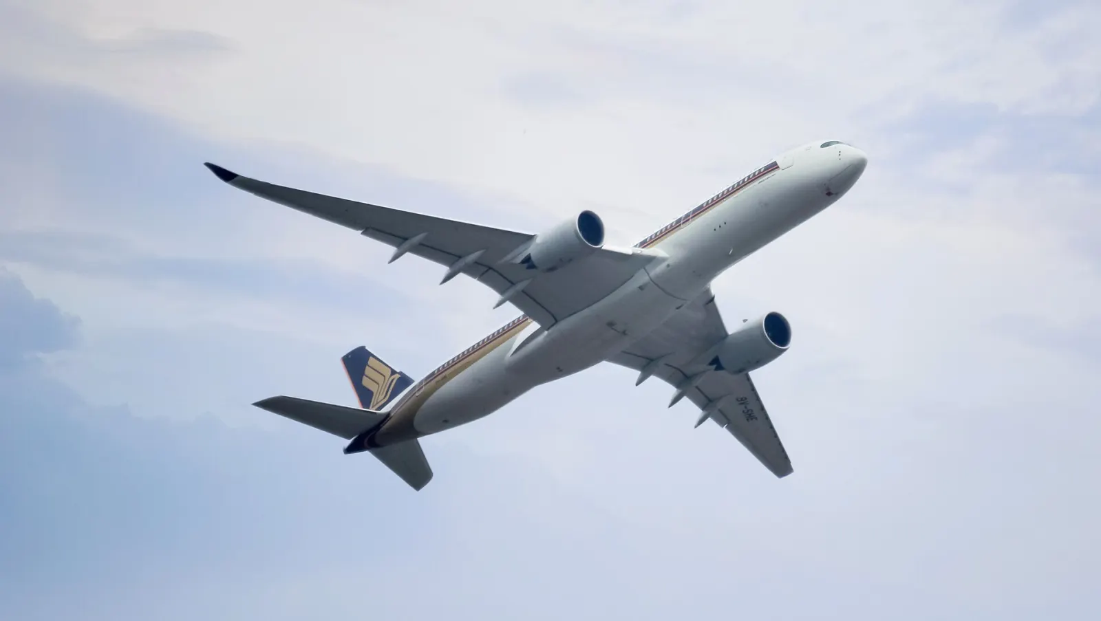 A Singapore Airlines Airbus A350 on an airport taxiway